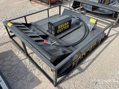 2026 Mower King SSRC 72 in Decescpugliatore per mini pala (Unused)