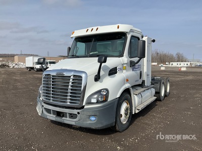 2015 Freightliner Cascadia 113 CNG 6x4 T/A Day Cab Truck Tractor