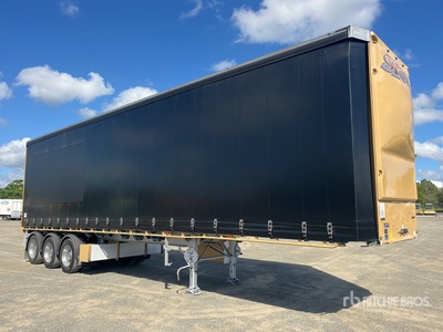 2022 Vawdrey 12 m Tri/A Curtain Side Trailer