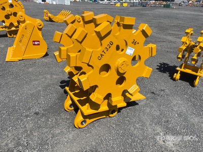 2026 HW CW32036-4W 36 in Excavator Compaction Wheel - Fits Cat 320 (Unused)