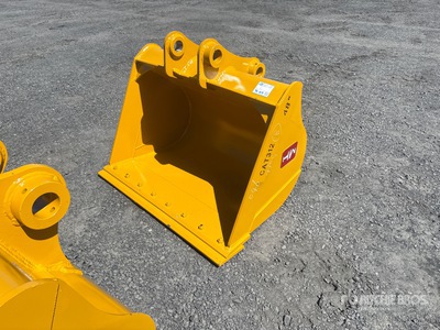 2026 HW BKT31248MUD 48 in 0.56 m3 Cleanup Excavator Bucket - Fits Cat 312 (Unused)