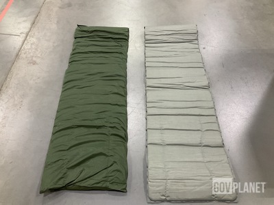 (50) Self-Inflating Sleeping Mats