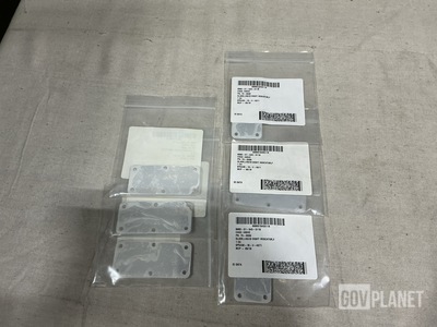 (26) Integrated Procurement Technologies 70-3039 Sight Indicator Glass Panels