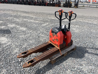 2023 Heli CBD 155 Electric Stacker (Inoperable)