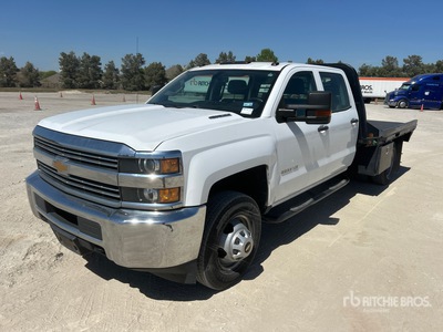 2016 Chevrolet Silverado 3500HD 4x4 Crew Cab Flatbed Truck