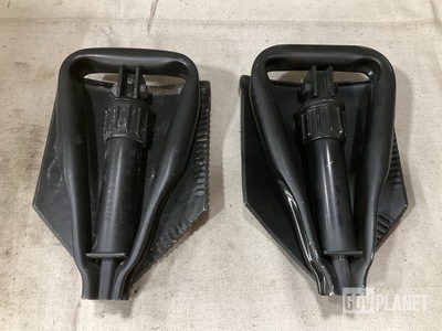 (32) Entrenching Hand Tools