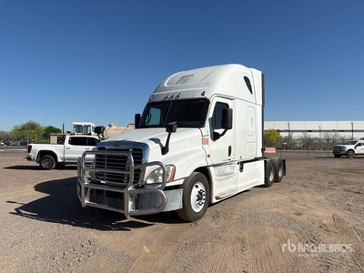 2015 Freightliner Cascadia 125 6x4 T/A Sleeper Truck Tractor