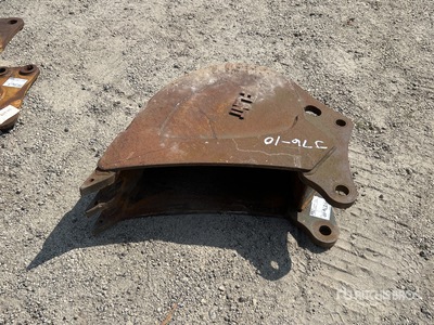 12 in Digging Excavator Bucket
