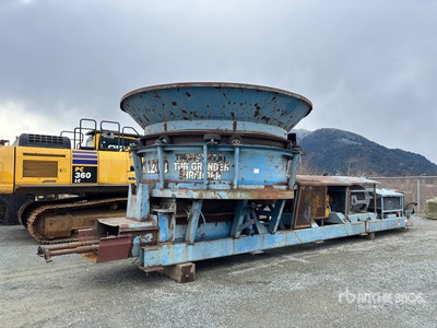 1994 Morbark Skid-Mounted Tub Grinder