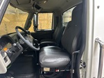4 Transmision with Seats/armrests