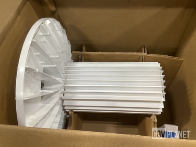 (8) Holophane BOB-4601 Lighting Fixtures