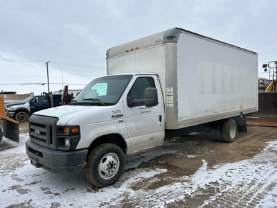 2017 Ford E-350 4x2 バントラック