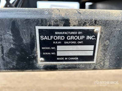 2018 Salford Valmar 9620 72 ft Air Boom T/A Fertilizer Applicator