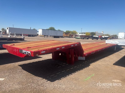 2013 Transcraft DTL-2100 53 ft T/A Spread Axle Single Drop Step Deck Trailer