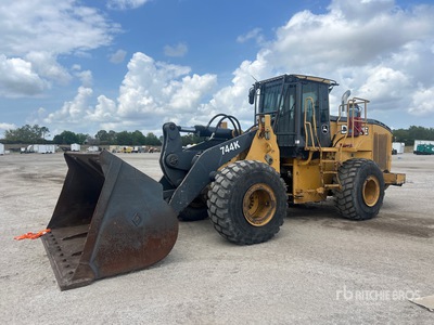 2012 John Deere 744K Wheel Loader