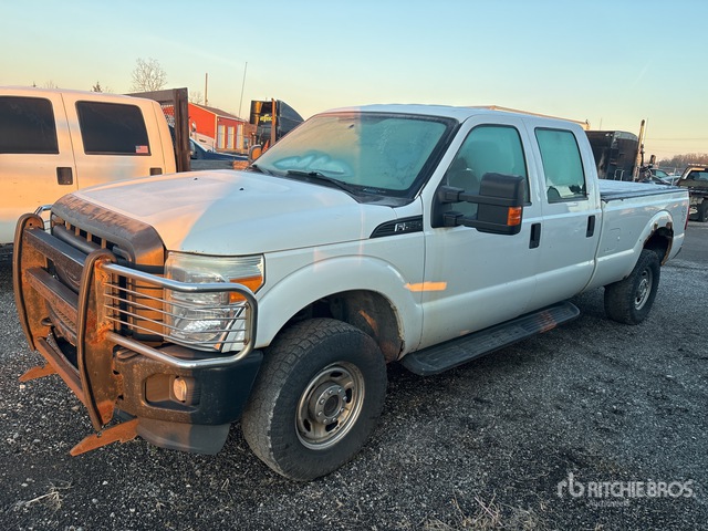 2012 Ford F-250 2012 Ford F-250 Xl 4X4 Crew Cab Pickup