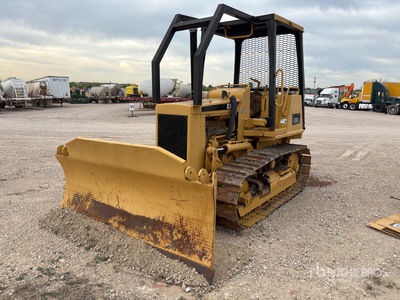 1984 Cat D3B Rupsdozer (Inoperable)