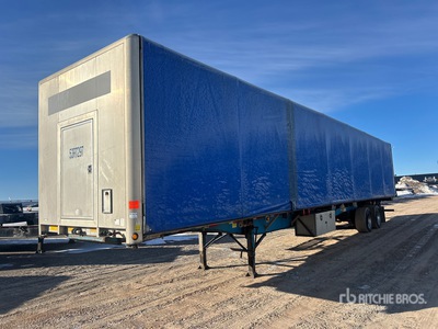 2014 Utility 53 ft T/A Curtain Side Trailer