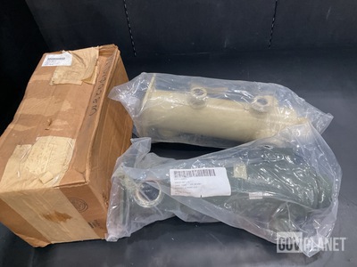 (3) Clark Equipment 36740884 Hose Support Brackets