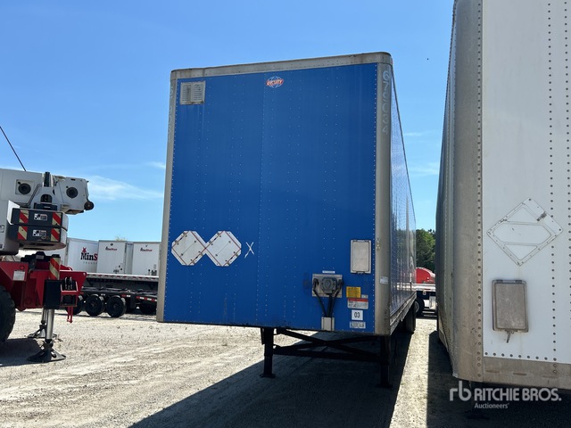 2014 Utility 53 ft x 102 in T/A Van Trailer