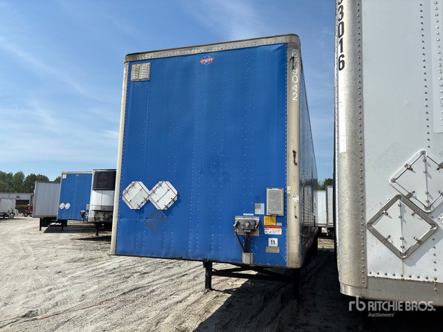 2014 Utility ALUMVAN 53 ft x 102 in T/A Van Trailer