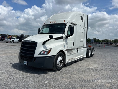 2022 Freightliner Cascadia 126 6x4 T/A Sleeper Truck Tractor