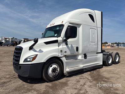 2021 Freightliner Cascadia 126 6x4 Tracteur Routier Couchette