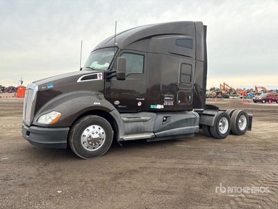 2015 Kenworth T680 6x4 T/A Sleeper Truck Tractor