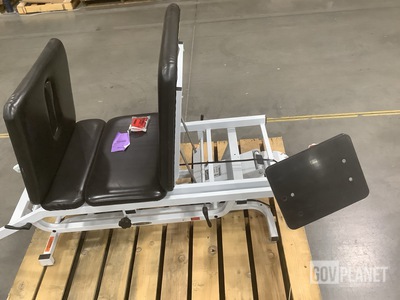 Chattanooga Adapta ADP-400 Treatment Table