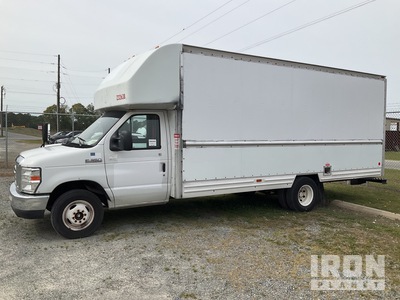 2008 Ford E-350 Cutaway Cargo Van