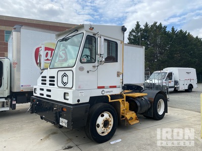 2014 Capacity TJ5000 4x2 Ciężarówka zwiadowcza (Inoperable)