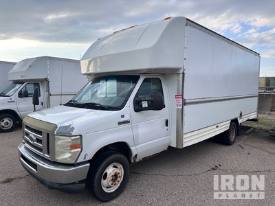 2008 Ford E-350 Cutaway E350 Cargo Van