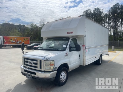 2008 Ford E-350 Cutaway Cargo Van