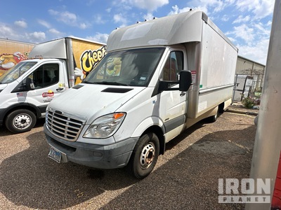 2009 Freightliner Sprinter 3500 Van Truck