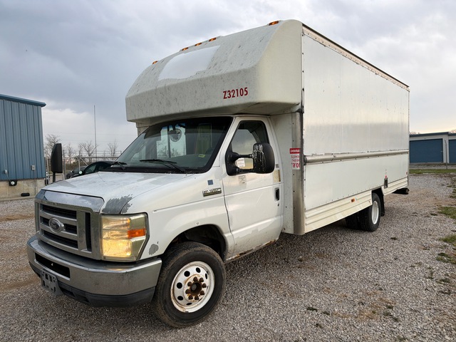2008 Ford E-350 Cutaway Cargo Van