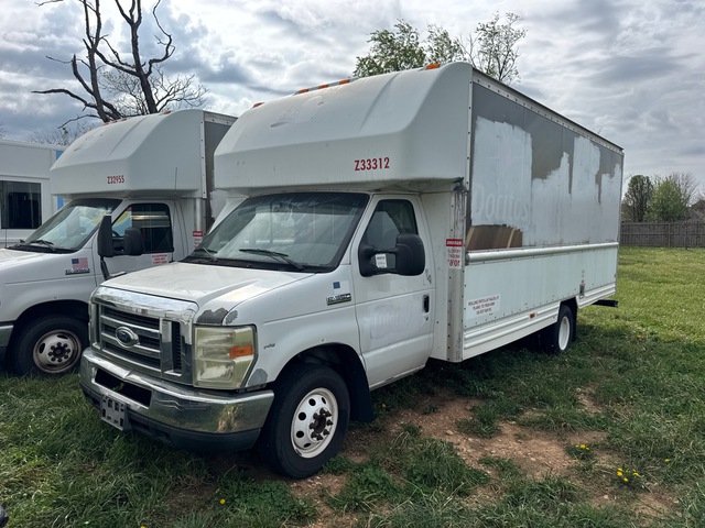 2008 Ford E-350 Cutaway Cargo Van