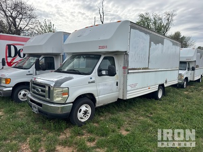 2008 Ford E-350 Cutaway Cargo Van