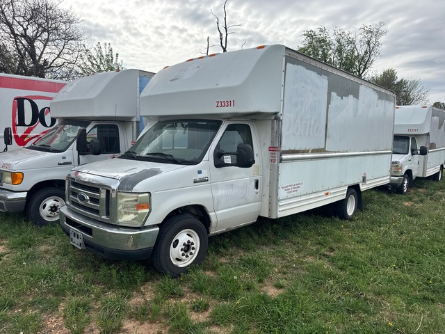 2008 Ford E-350 Cutaway Cargo Van