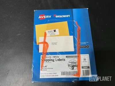 Box of Avery TrueBlock Shipping Labels