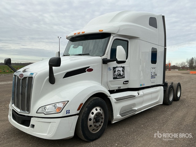 2023 Peterbilt 579 6x4 T/A Sleeper Truck Tractor