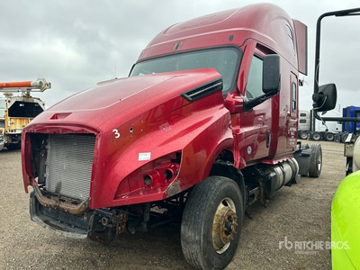 2022 Freightliner Cascadia 126 6x4 3- Achs Sattelzugmaschine mit Schlafkabine (Inoperable)