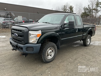 2015 Ford F-250 Super Duty XL 4x4 Pickup