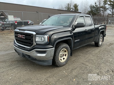 2018 GMC Sierra 1500 4x4 Pickup