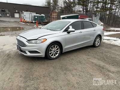 2017 Ford Fusion SE Sedan