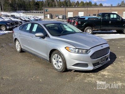 2013 Ford Fusion S Sedan