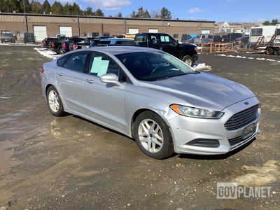 2015 Ford Fusion SE Sedan