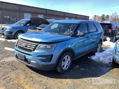 2017 Ford Explorer AWD SUV