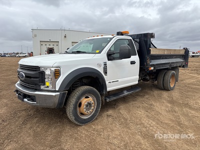 2018 Ford F-550 XL 4x4 Dump Truck