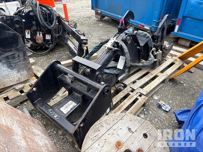 2019 Manitou PSC Hydraulic Rip Handling Clamp Attachment