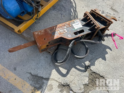 Shearforce SM3 Q/C Hydraulic Breaker